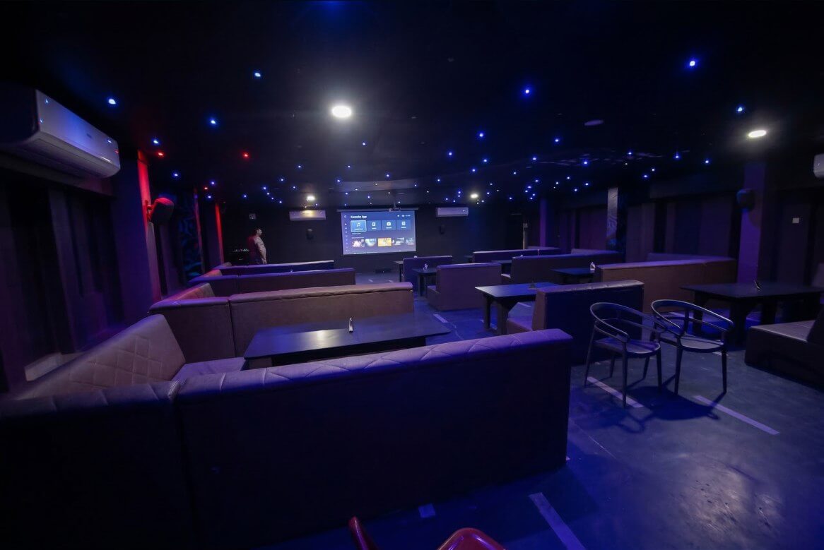 The Blue Thunder -img2