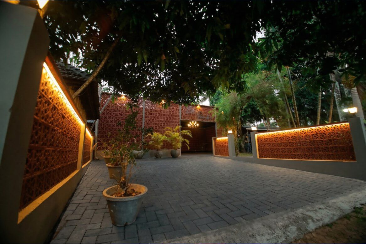 The Blue Thunder -img4